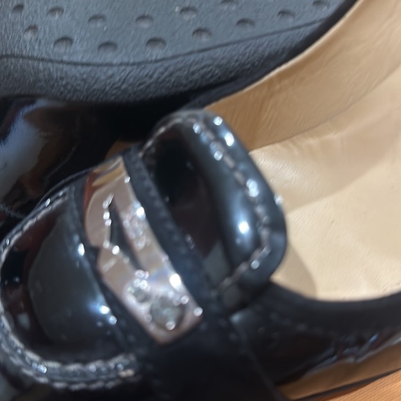 Tod’s heels in excellent condition, had the fir a while but never worn.